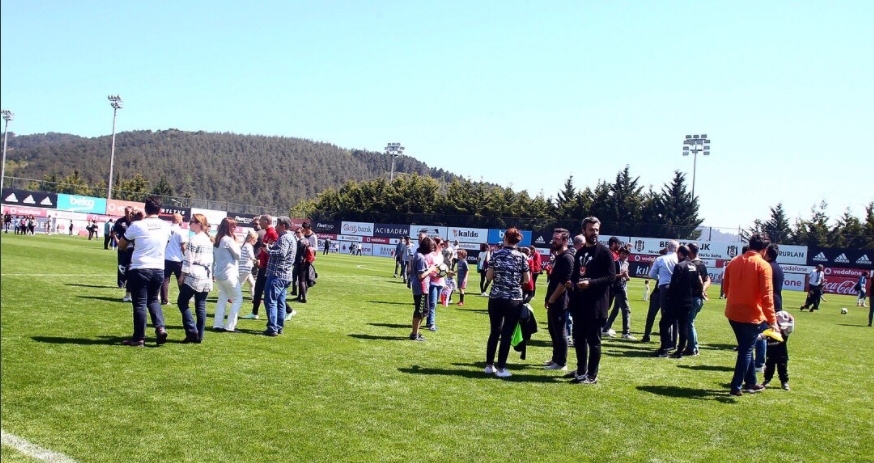 Beşiktaş antrenmanında 23 Nisan coşkusu - Görsel 3