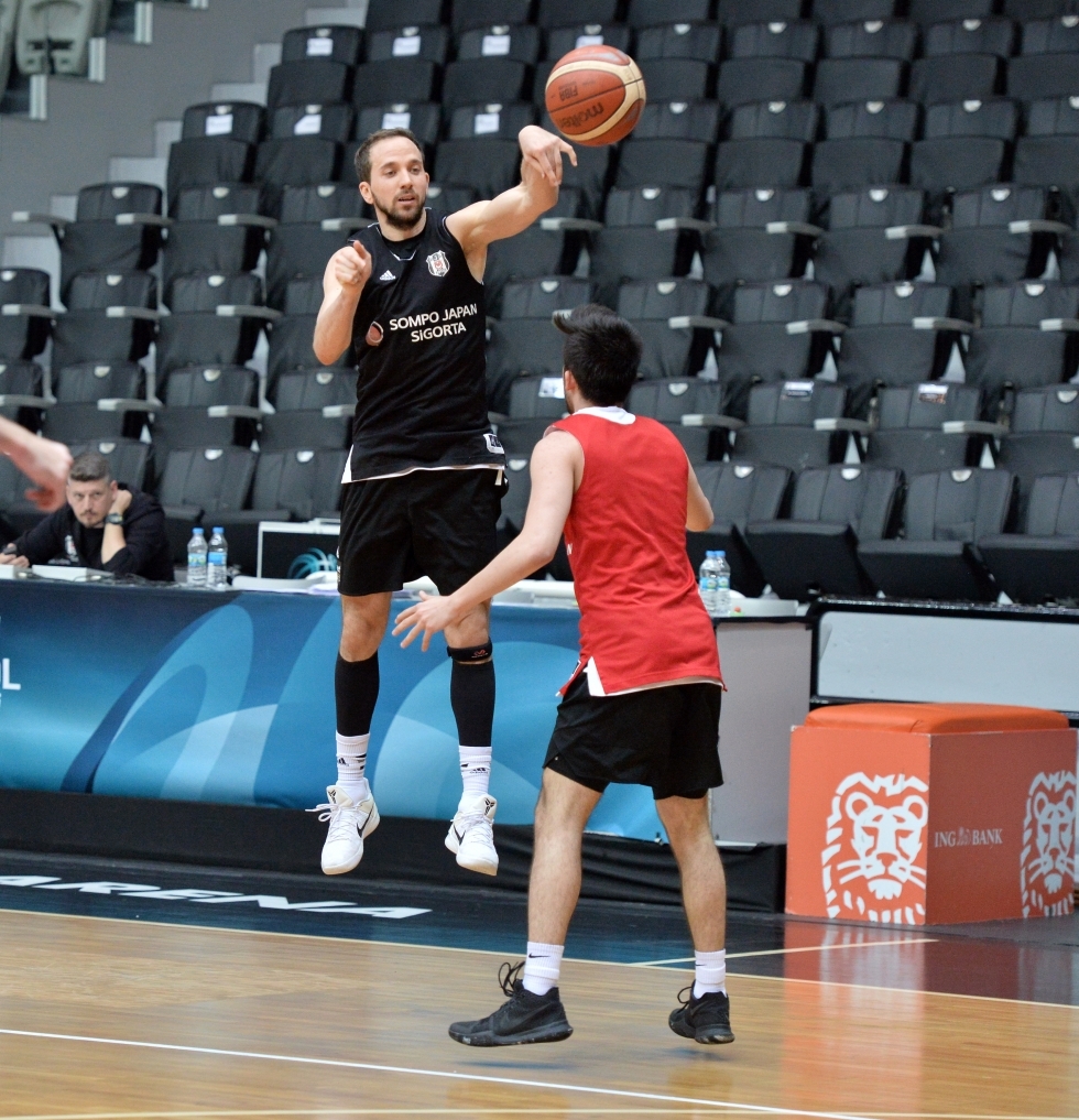 Beşiktaş Sompo Japan'ın Pınar Karşıyaka maçı hazırlıkları sürüyor! İşte antrenmandan kareler - Görsel 14