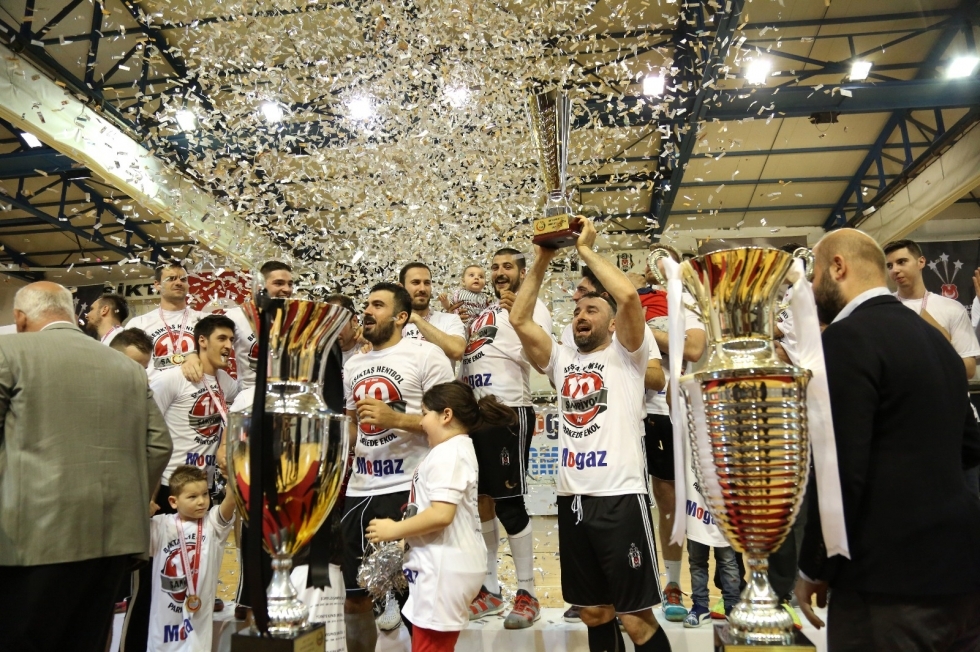 Beşiktaş Mogaz'ın kupa töreninden kareler - Görsel 9