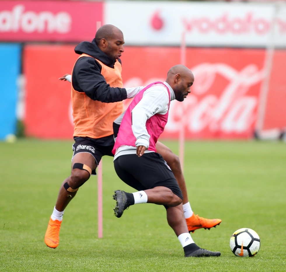 Beşiktaş, Kayserispor maçı hazırlıklarını sürdürdü! İşte antrenmandan kareler - Görsel 12