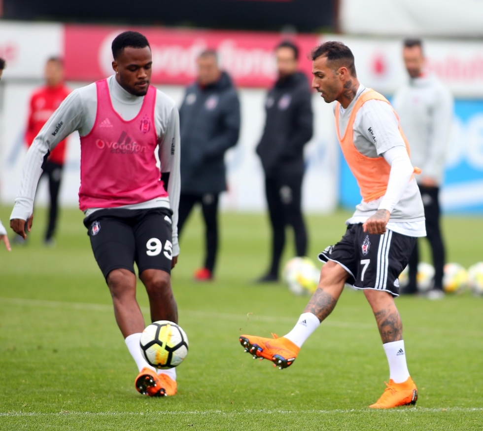 Beşiktaş, Kayserispor maçı hazırlıklarını sürdürdü! İşte antrenmandan kareler - Görsel 21