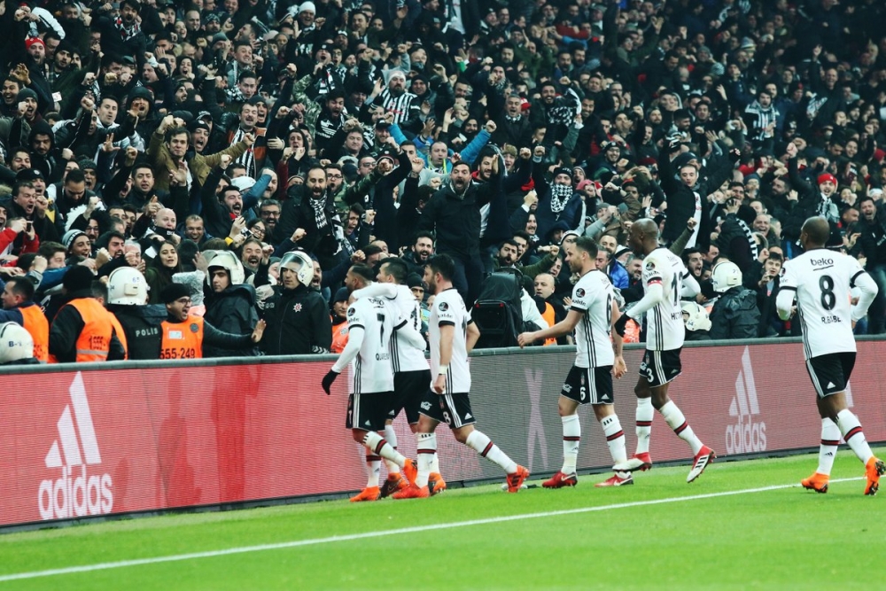 Beşiktaş, Vodafone Park'ta oynadığı son 10 maçın tamamını kazandı - Görsel 10