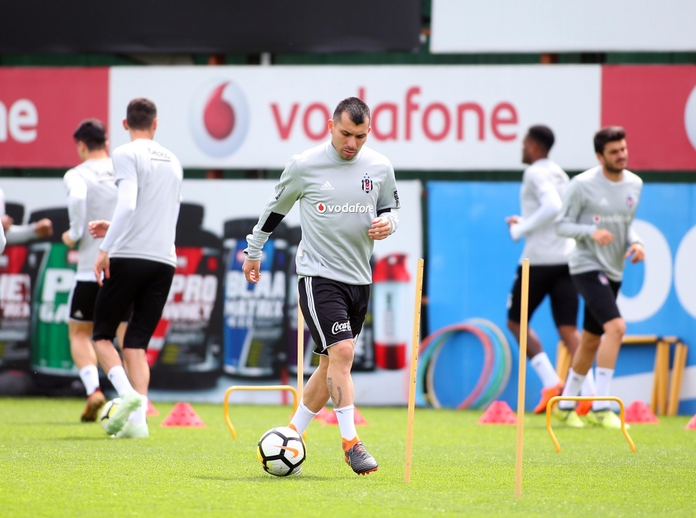 Beşiktaş'ın sabah antrenmanından kareler - Görsel 4