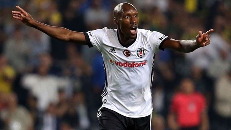 Beşiktaş’la sözleşme yenilemeyeceği konuşulan Atiba Hutchinson! 5 koca yıl, 2 kupa, 3 çocuk - Görsel 9
