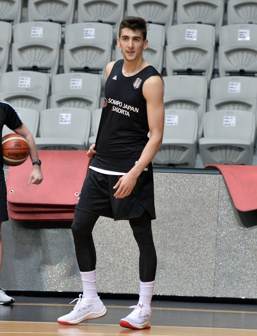 Beşiktaş Sompo Japan antrenmanından kareler - Görsel 10