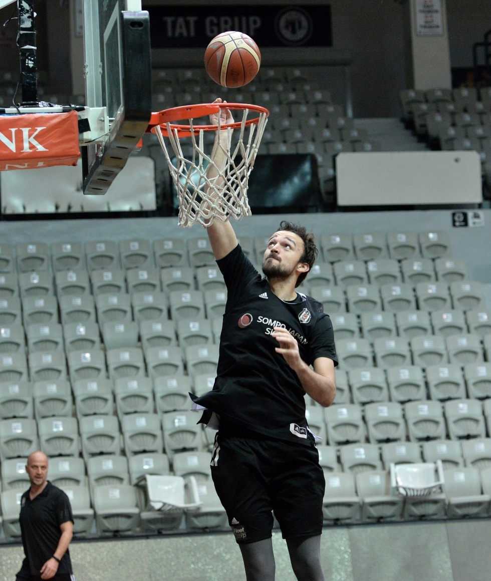 Beşiktaş Sompo Japan antrenmanından kareler - Görsel 9