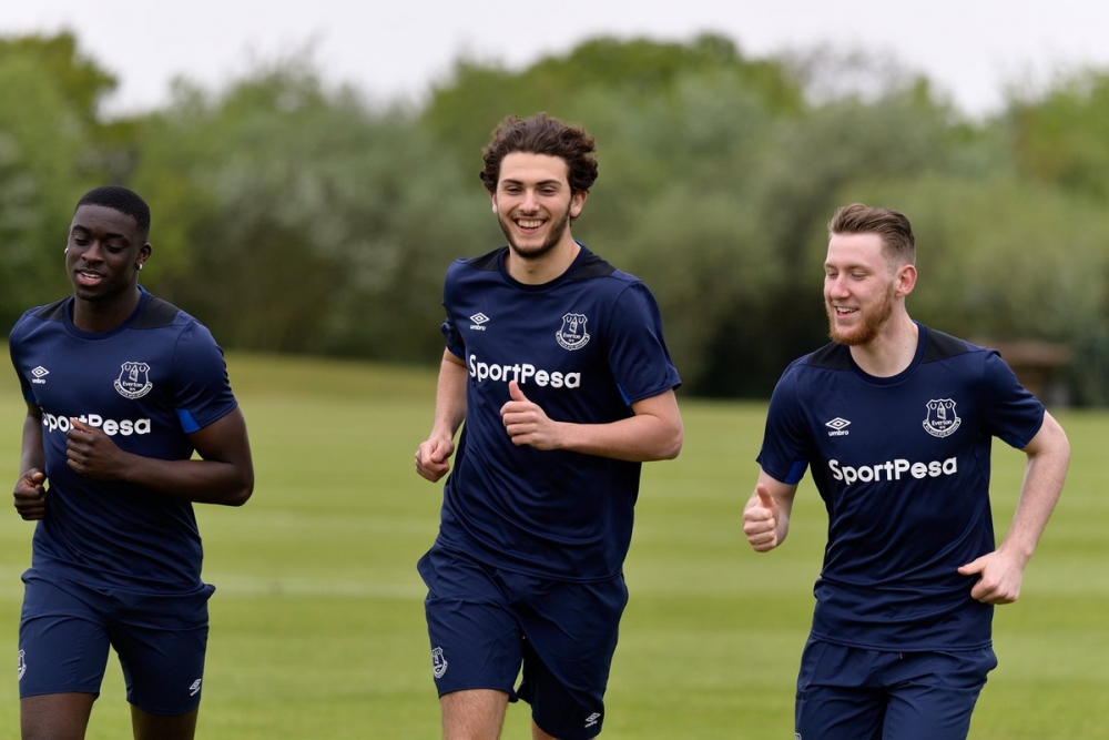 Everton’ın yeni sezon antrenman tişörtleri tanıtıldı! - Görsel 1