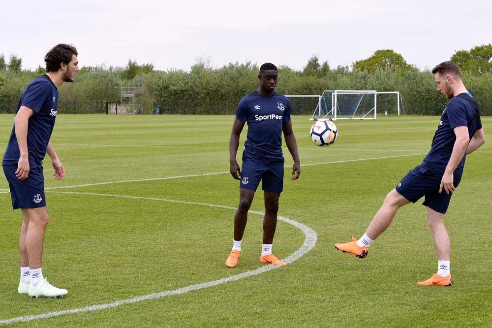Everton’ın yeni sezon antrenman tişörtleri tanıtıldı! - Görsel 2