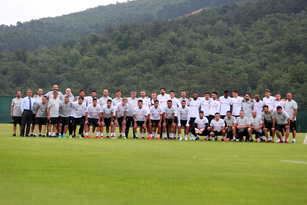 Beşiktaş yeni sezon hazırlıklarına başladı! İşte antrenmandan kareler... - Görsel 8