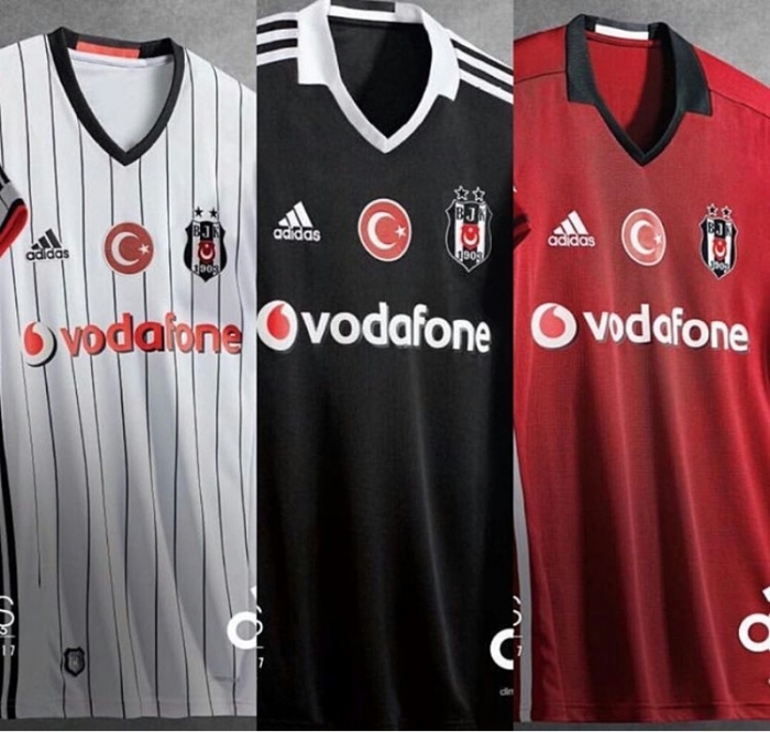 Beşiktaş’ın 2018-2019 sezonu formaları, Çarşamba günü tanıtılacak. Peki son 10 sezonun formaları nasıldı? İşte o formalar  - Görsel 15