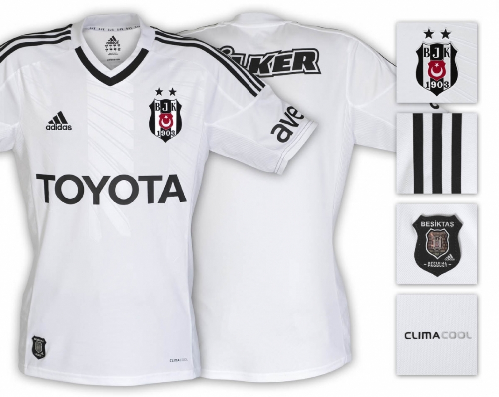 Beşiktaş’ın 2018-2019 sezonu formaları, Çarşamba günü tanıtılacak. Peki son 10 sezonun formaları nasıldı? İşte o formalar  - Görsel 9