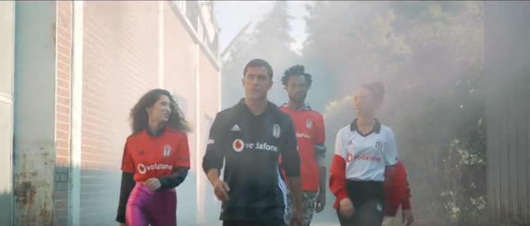 Beşiktaş'ın 2018/19 sezonunda giyeceği formalar - Görsel 1