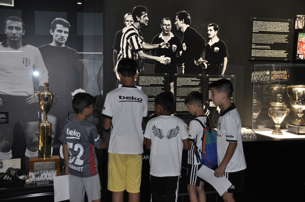 Geleceğin KaraKartalları Beşiktaş JK Müzesini ziyaret etti - Görsel 7