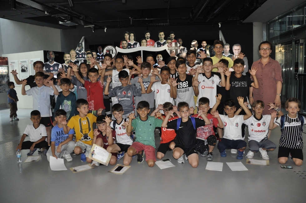 Geleceğin KaraKartalları Beşiktaş JK Müzesini ziyaret etti - Görsel 8