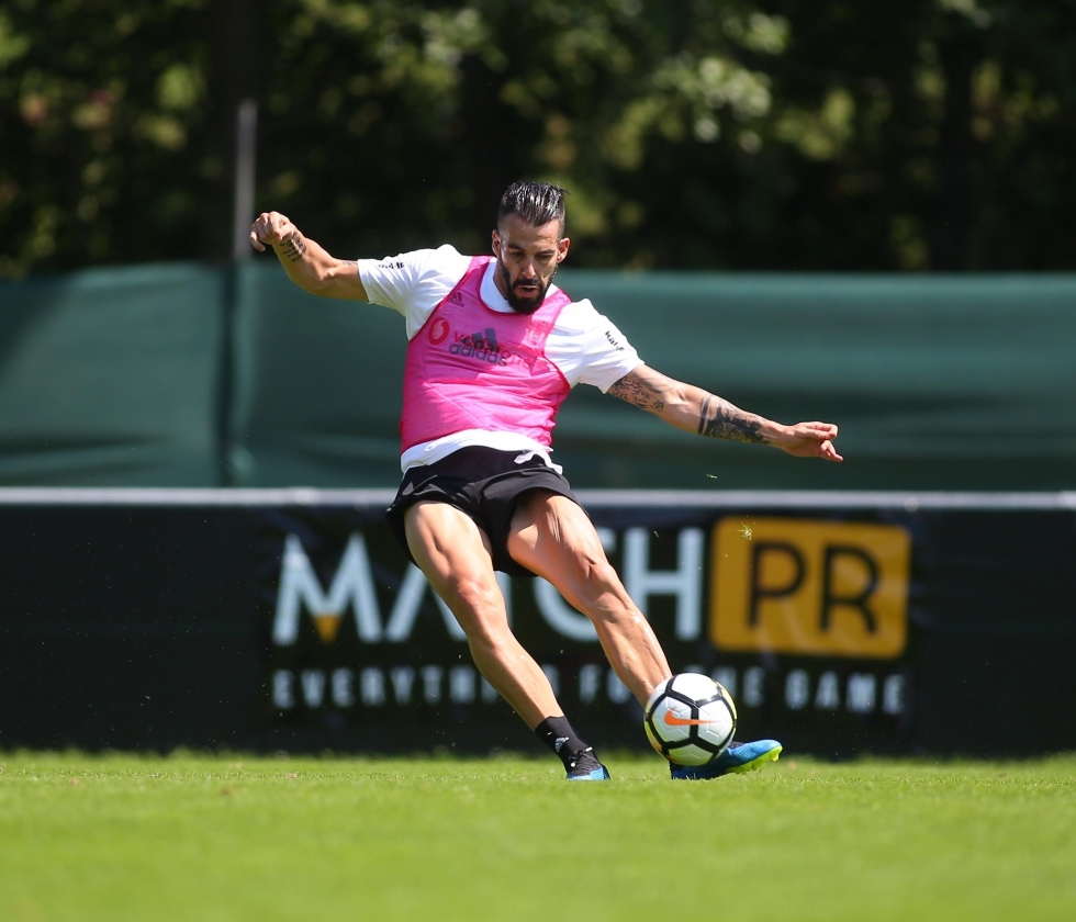 Beşiktaş'ın sabah antrenmanından kareler - Görsel 15