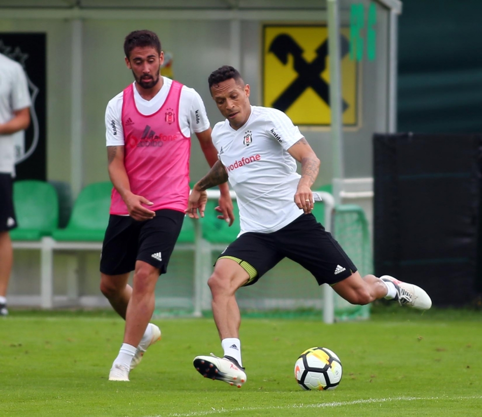 Beşiktaş antrenmanından kareler - Görsel 1