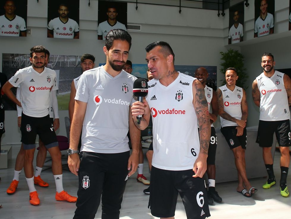 Gary Medel’in doğum günü kutlandı - Görsel 12