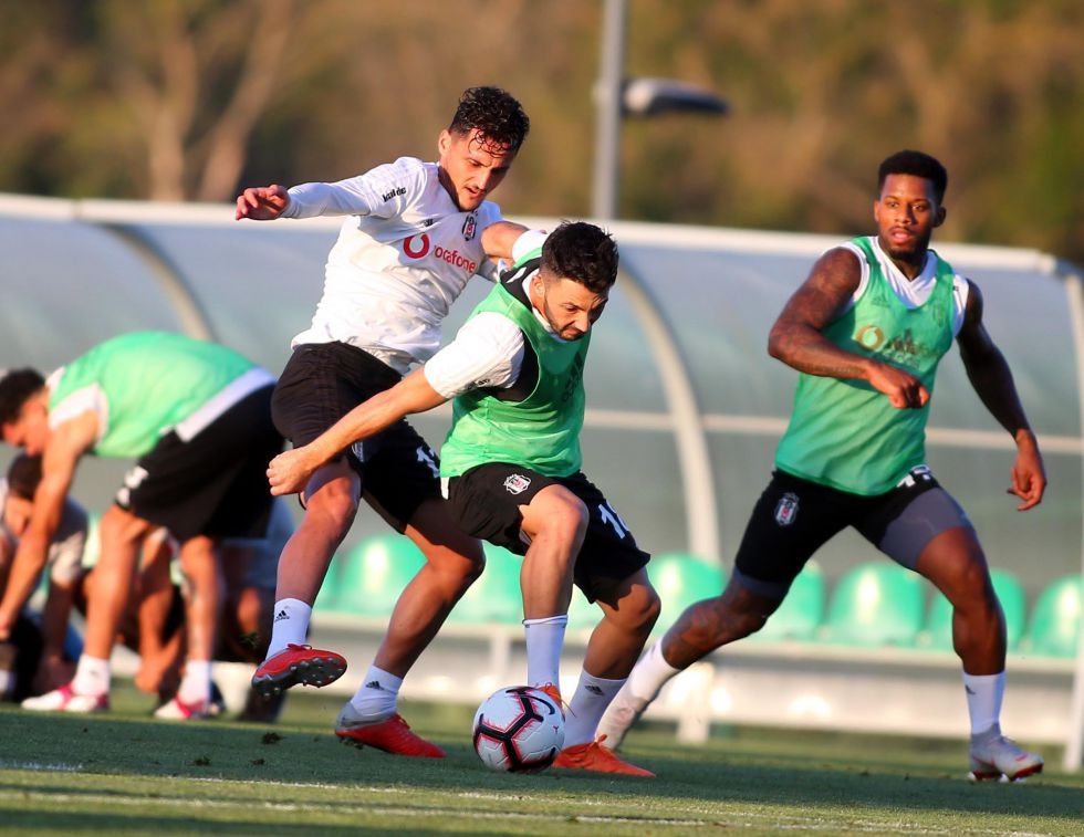 Takımda keyifler yerinde! İşte antrenmandan kareler - Görsel 16