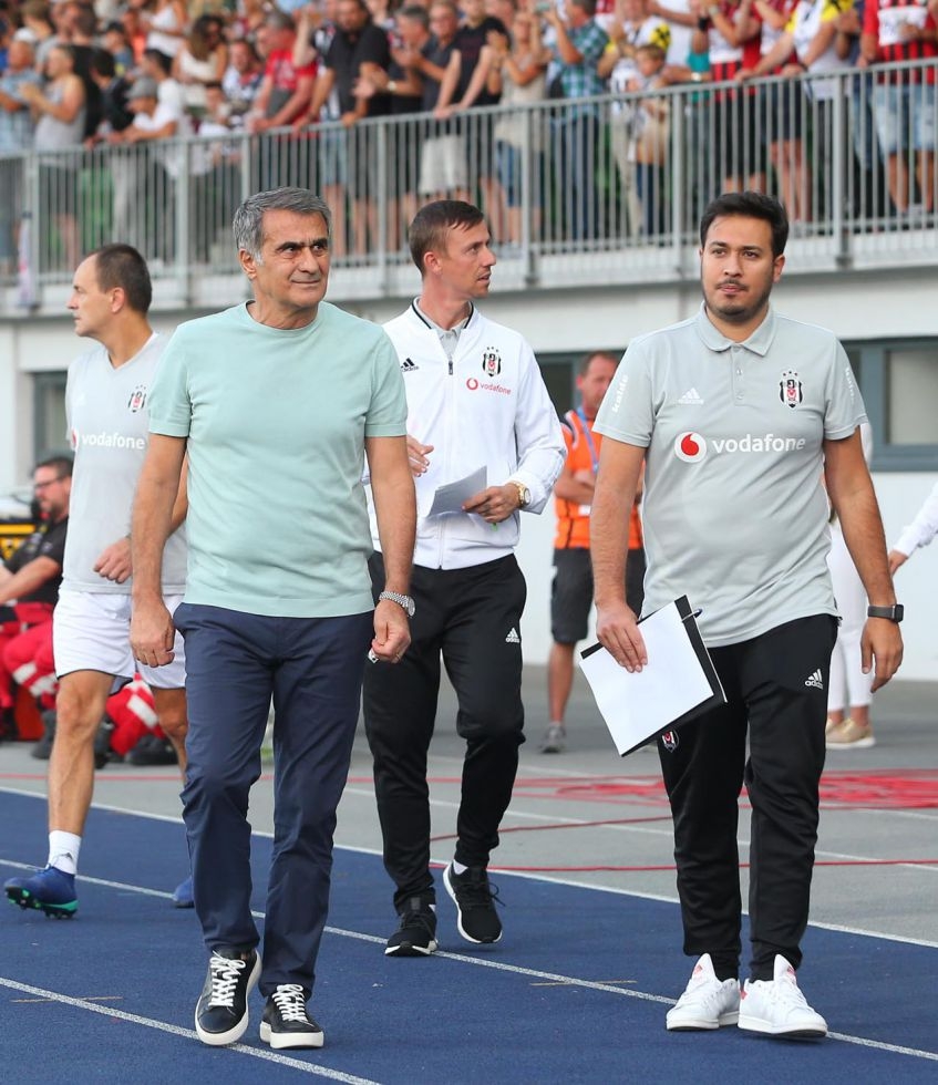 İşte LASK Linz - Beşiktaş mücadelesinin ilk yarısından kareler - Görsel 17