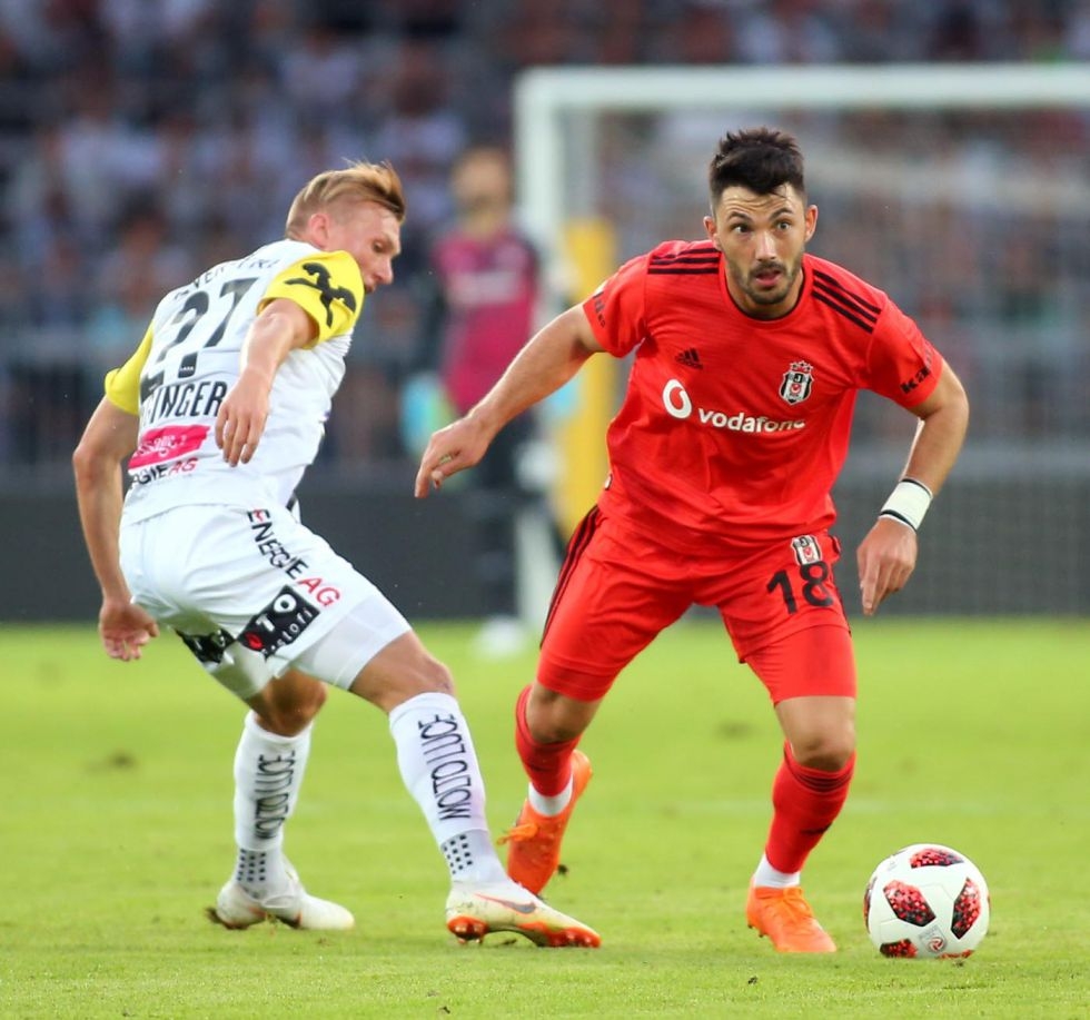 İşte LASK Linz - Beşiktaş mücadelesinin ilk yarısından kareler - Görsel 2