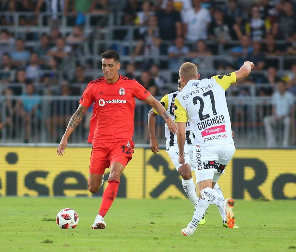 İşte LASK Linz - Beşiktaş mücadelesinin ilk yarısından kareler - Görsel 7