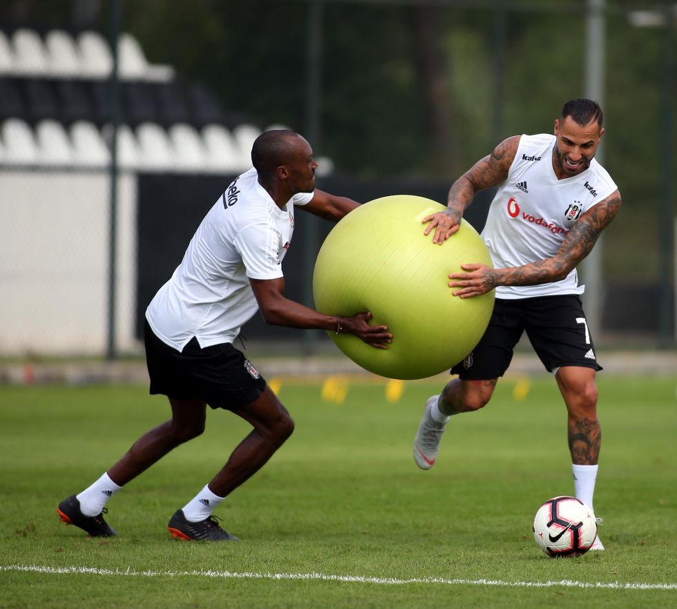 Beşiktaş antrenmanından kareler - Görsel 13