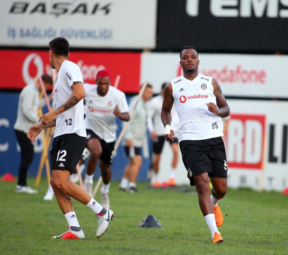 Beşiktaş antrenmanından kareler - Görsel 8