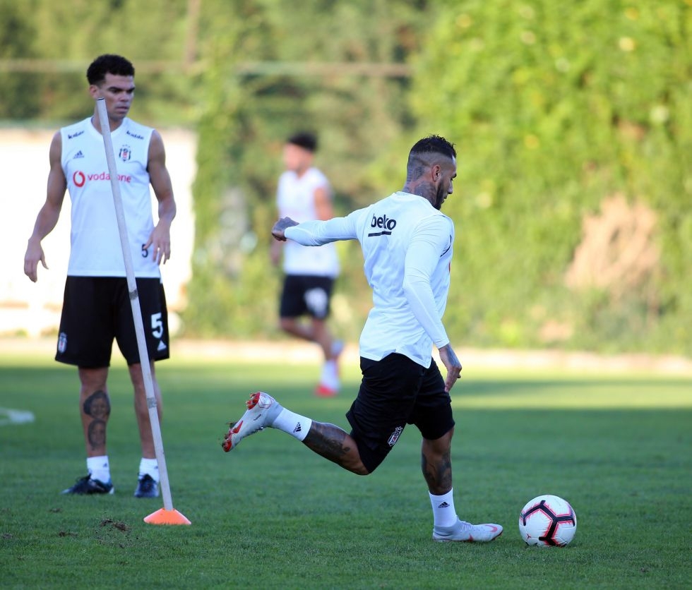 Beşiktaş antrenmanından kareler - Görsel 11