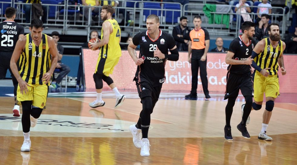 Fenerbahçe - Beşiktaş Sompo Japan maçından kareler - Görsel 2