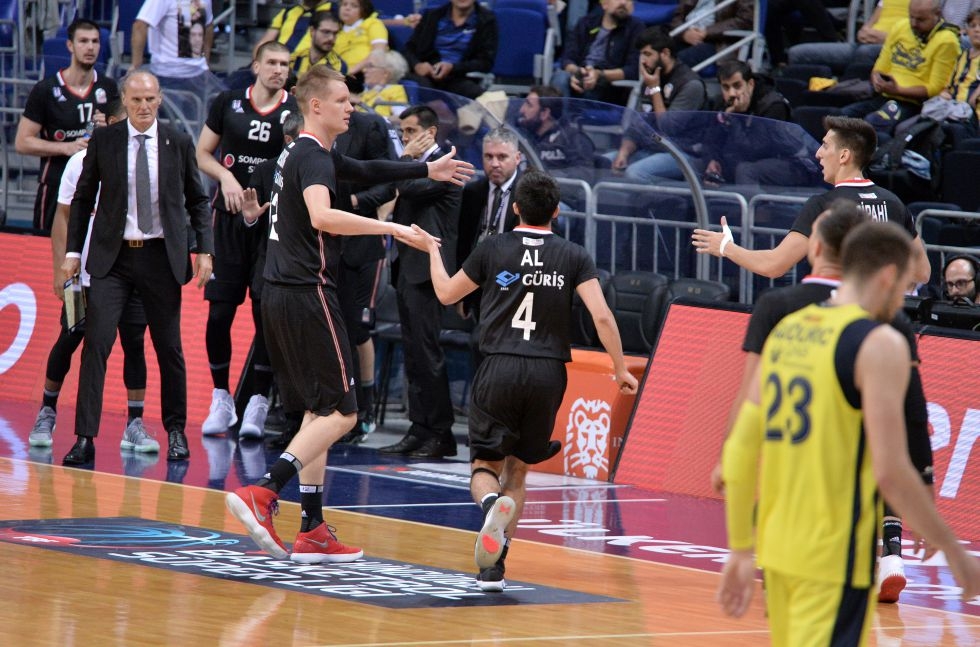 Fenerbahçe - Beşiktaş Sompo Japan maçından kareler - Görsel 6