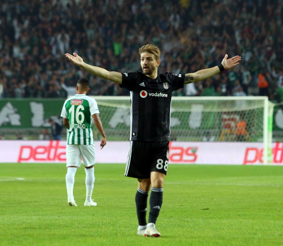 Konyaspor - Beşiktaş maçının ilk yarısından kareler - Görsel 15