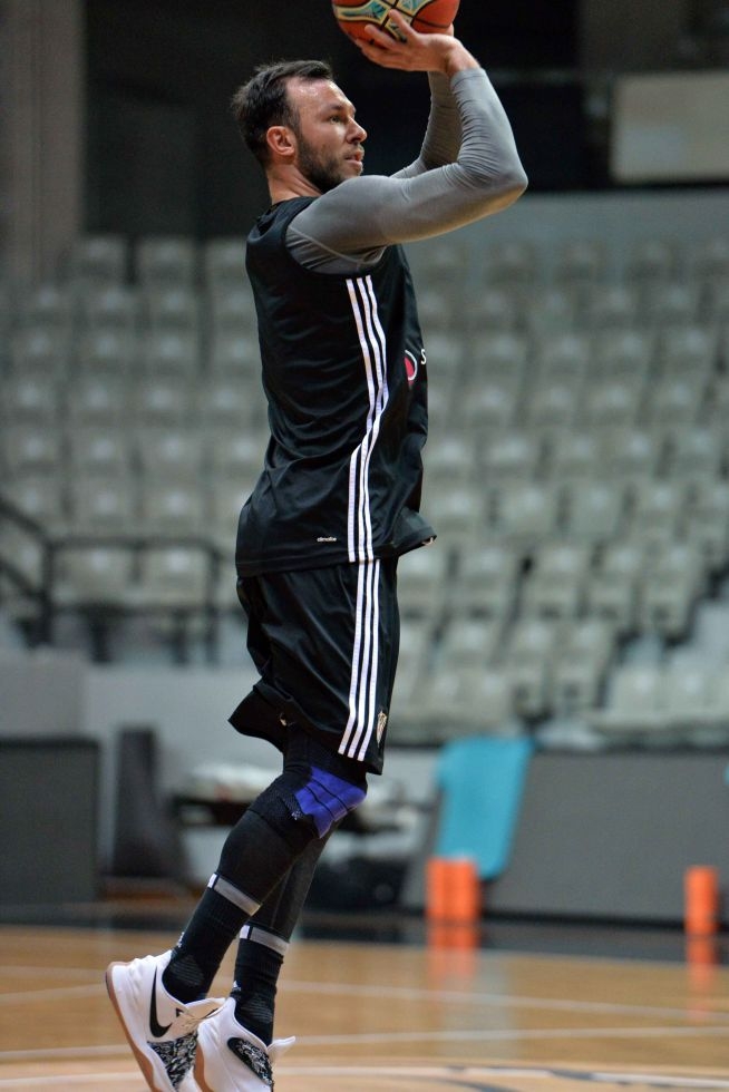 Beşiktaş Sompo Japan antrenmanından kareler - Görsel 3