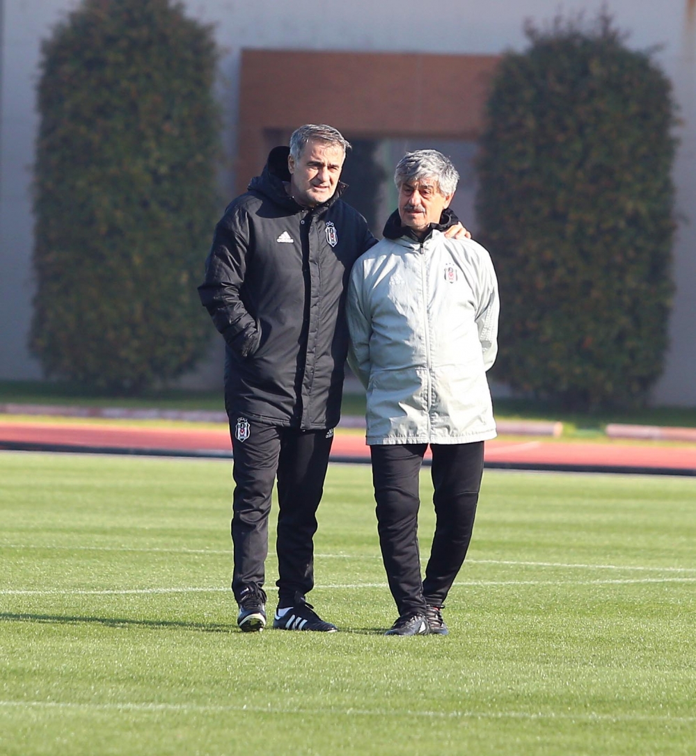 Beşiktaş'ın yeni transferi Mirin ilk antrenmana çıktı - Görsel 14