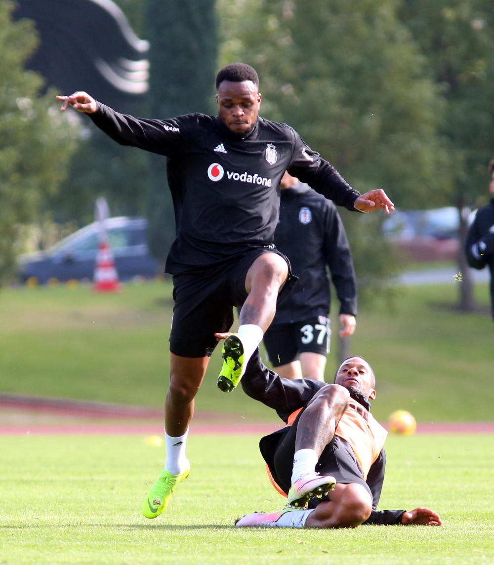 Beşiktaş'ın yeni transferi Mirin ilk antrenmana çıktı - Görsel 33