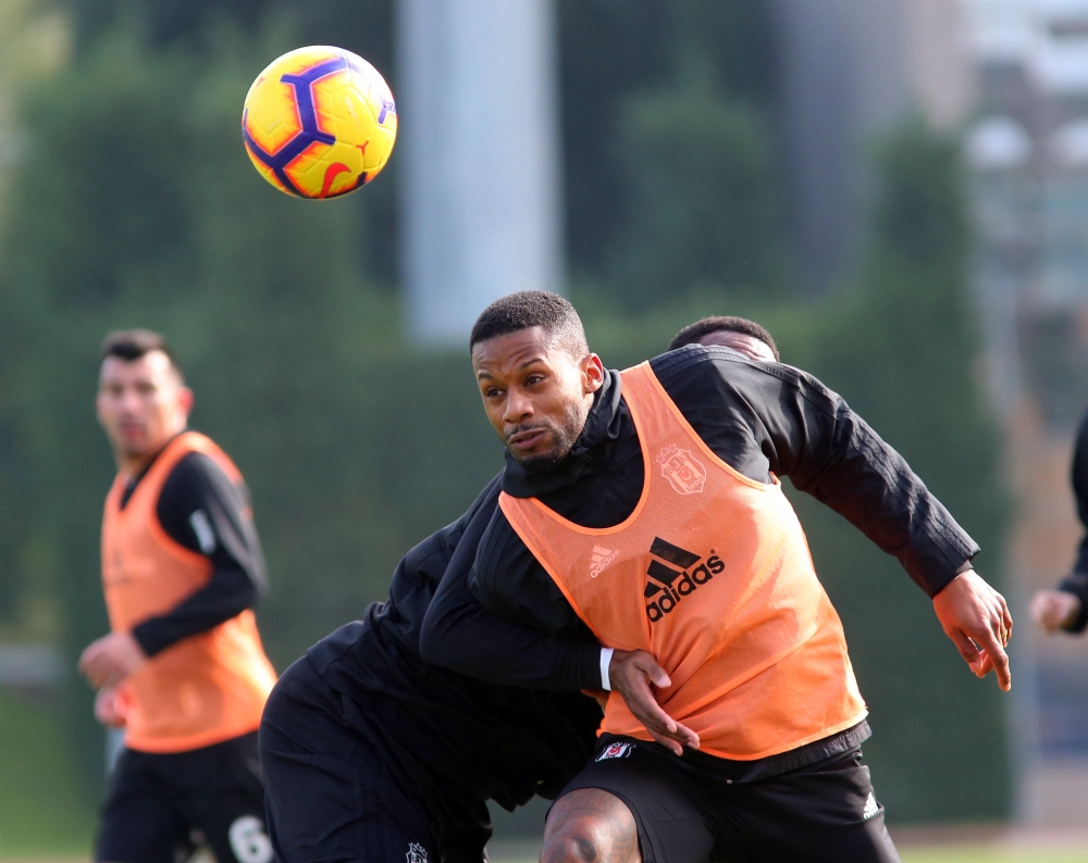 Beşiktaş'ın yeni transferi Mirin ilk antrenmana çıktı - Görsel 47