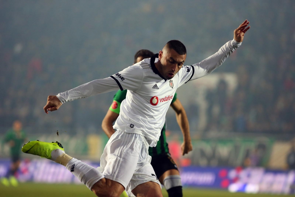 Akhisarspor - Beşiktaş maçının ilk yarısından kareler - Görsel 31