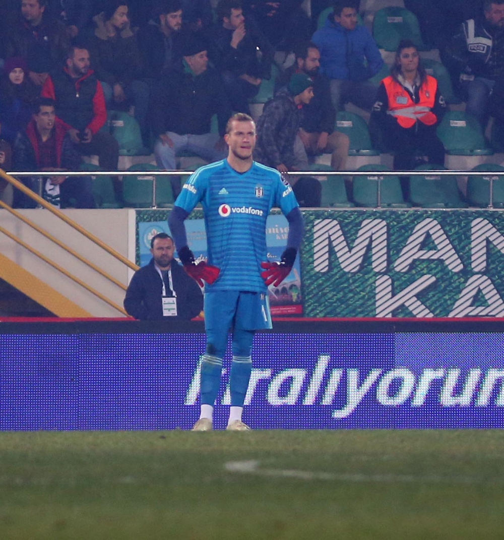 Akhisarspor - Beşiktaş maçının ilk yarısından kareler - Görsel 35