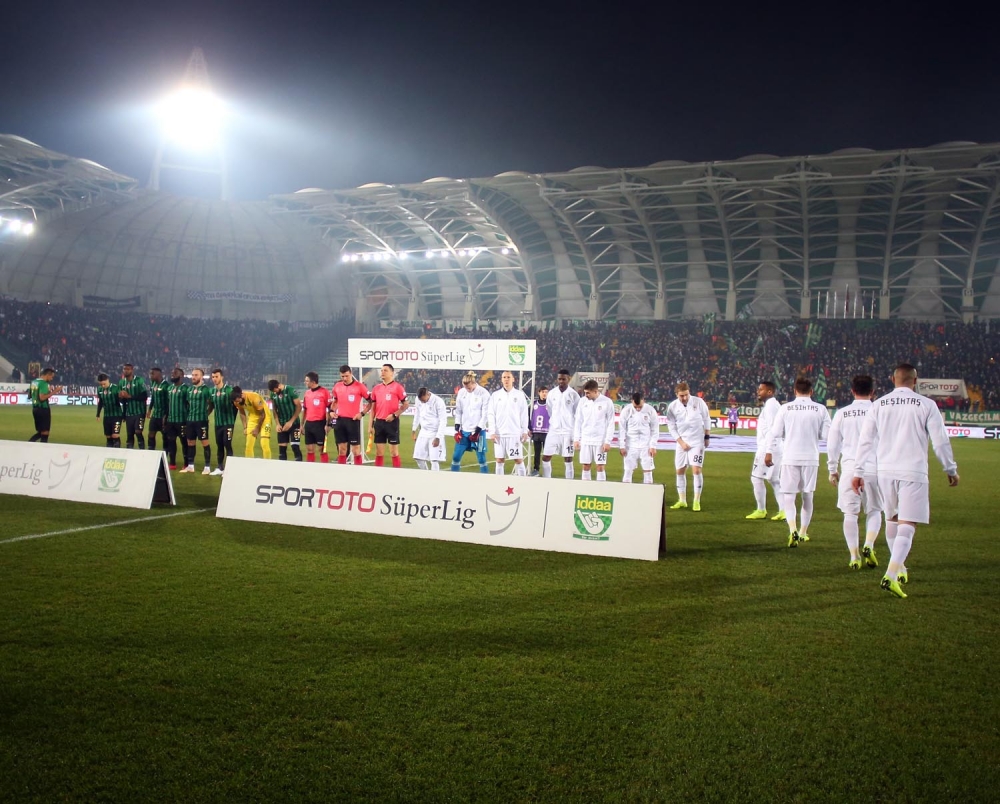 Akhisarspor - Beşiktaş maçının ilk yarısından kareler - Görsel 38