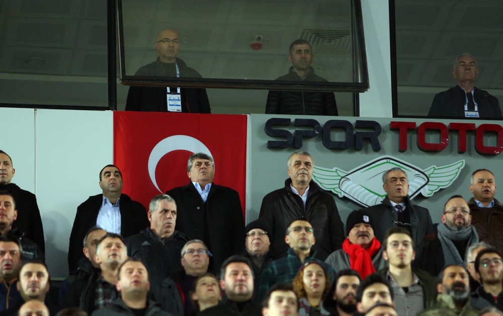 Akhisarspor - Beşiktaş maçının ilk yarısından kareler - Görsel 40