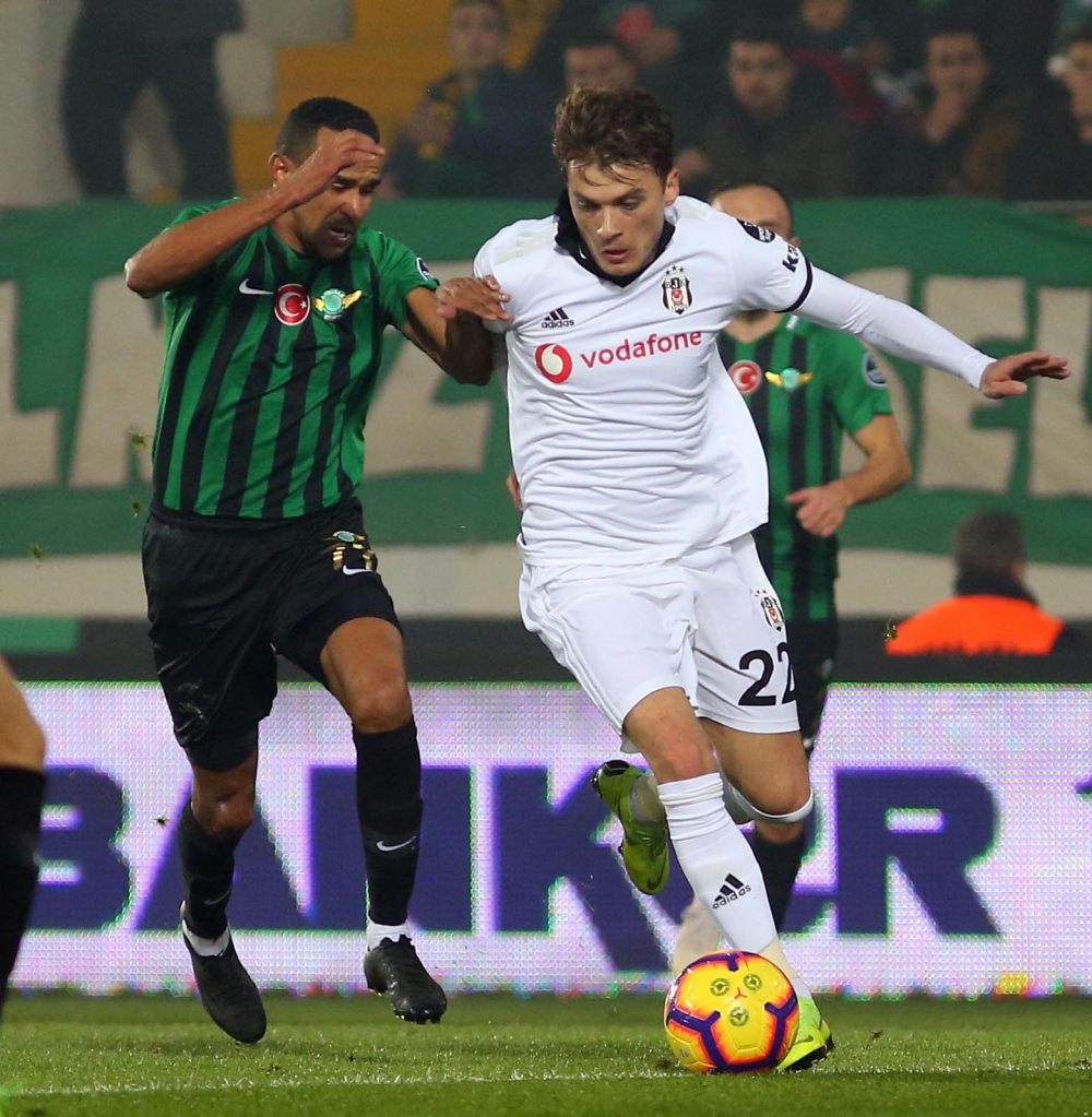 Akhisarspor - Beşiktaş maçının ilk yarısından kareler - Görsel 6