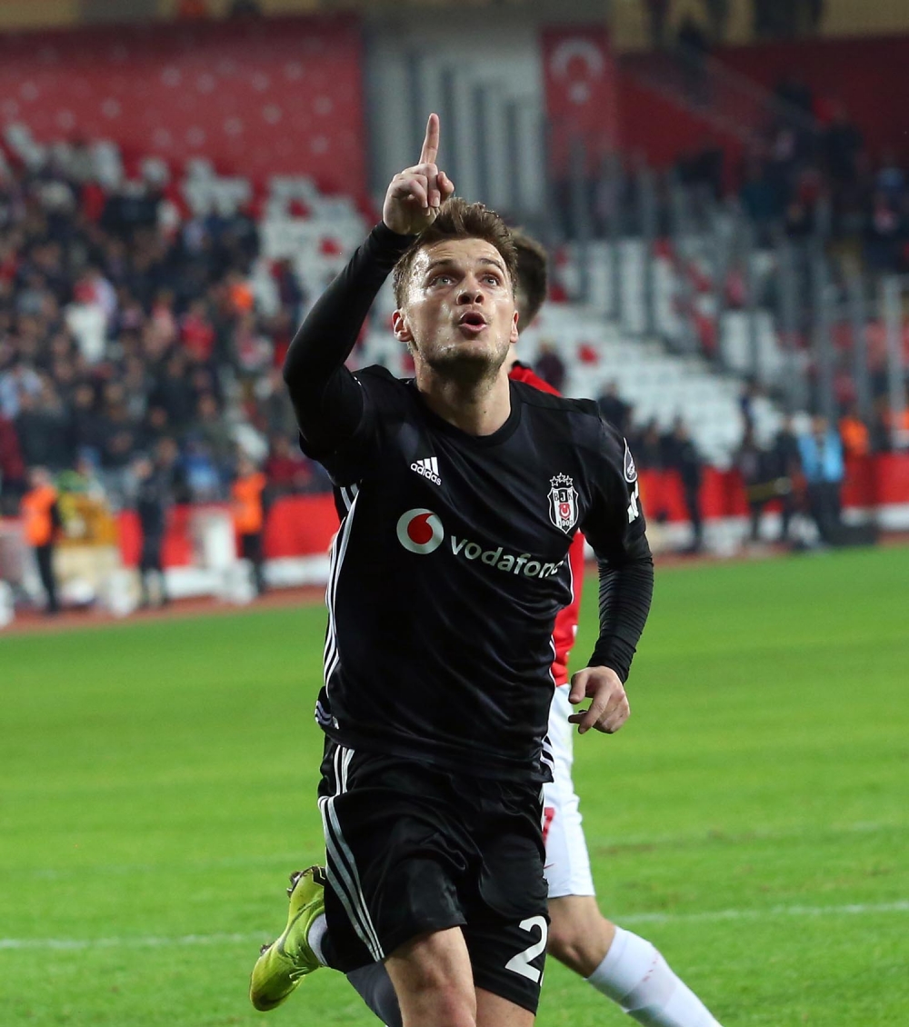 Beşiktaş, Antalya'da gol olup yağdı - Görsel 1