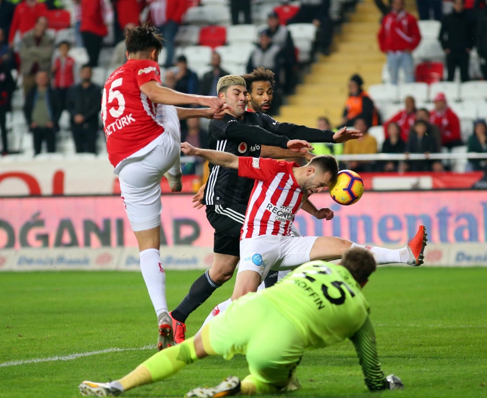 Beşiktaş, Antalya'da gol olup yağdı - Görsel 41