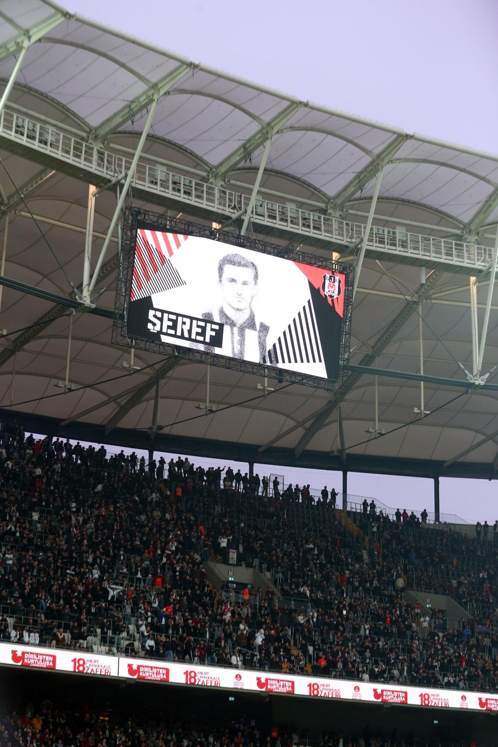 Beşiktaş - Göztepe maçının ilk yarısından kareler - Görsel 3