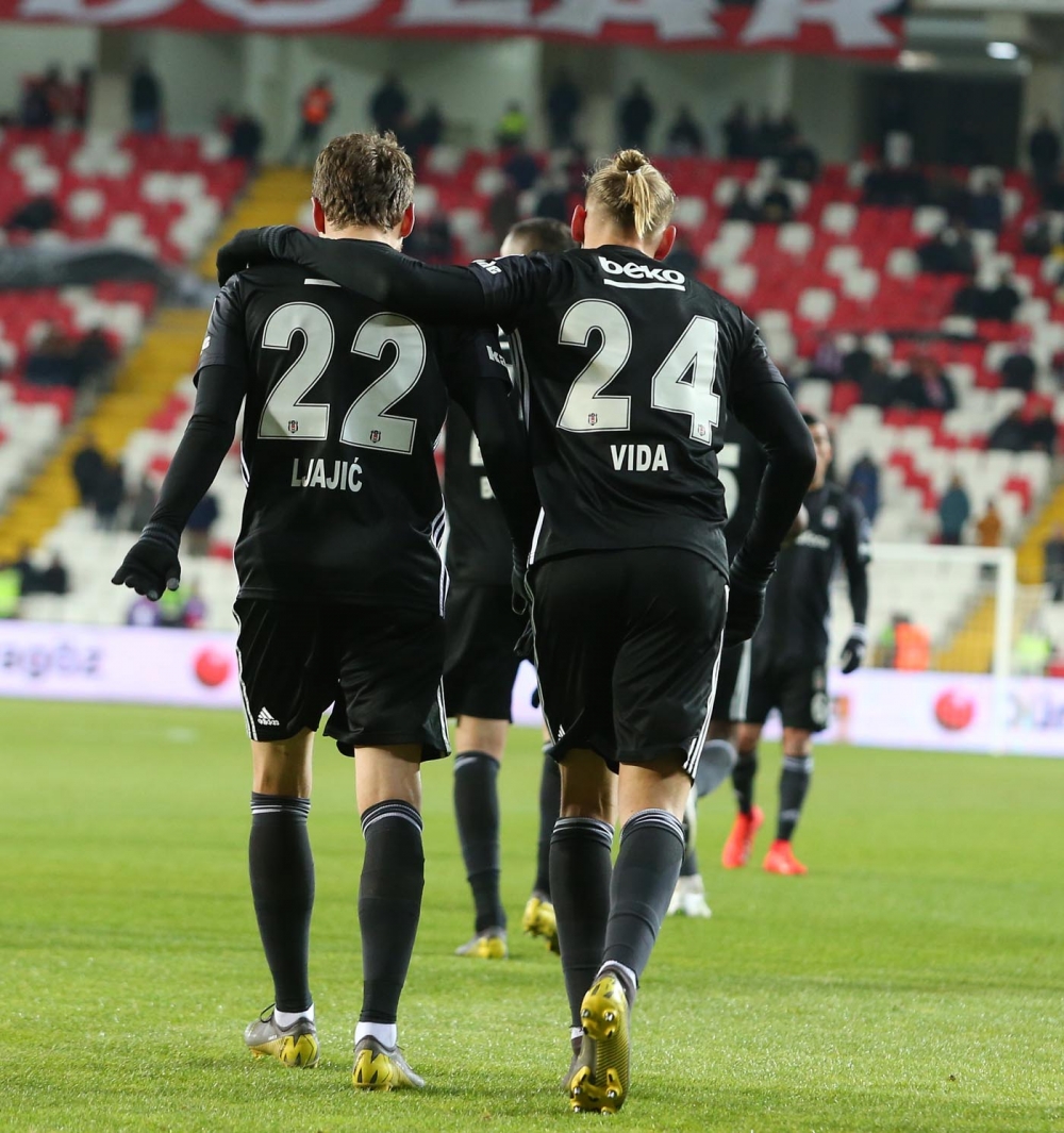 Sivasspor - Beşiktaş maçından kareler (22.04.2019) - Görsel 32