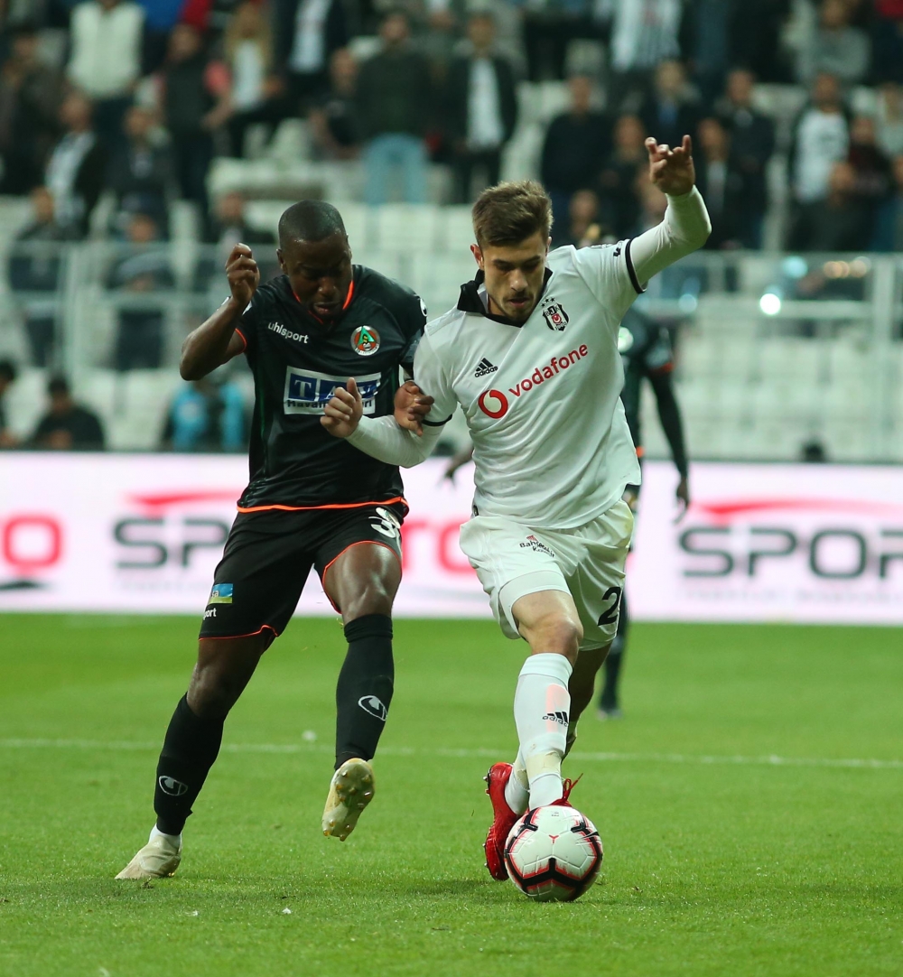 Beşiktaş - Alanyaspor maçından kareler - Görsel 1