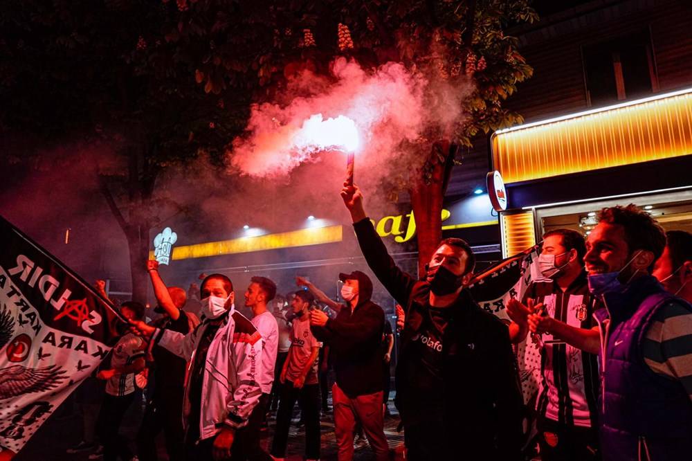 İşte şampiyonluğun ardından Türkiye sokakları - Görsel 1