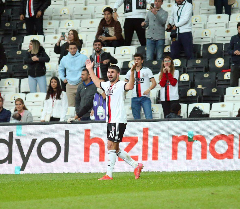 Önder Özen'den Batshuayi yorumu: "Haftalardır ben izlerken yoruldum, o daha yorulmadı" - Görsel 5