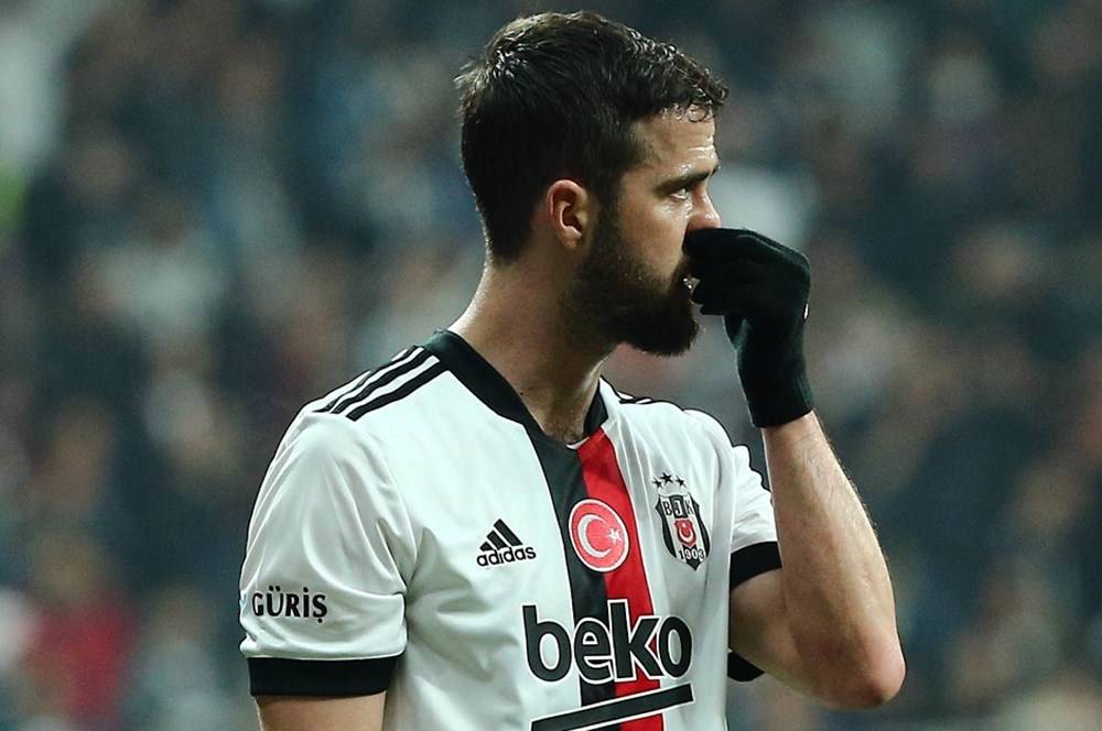 Spor yazarları Beşiktaş için ne dedi? "Karaveli'nin macera arayışları" - Görsel 3