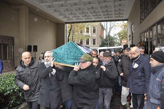 Faik Akdil son yolculuğuna uğurlandı - Görsel 7