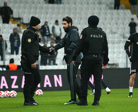 İşte maçtan duygulandıran kareler - Görsel 17